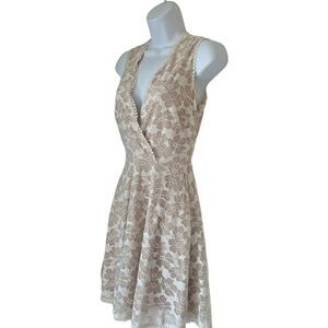 Mystic Juniors Fit and Flare Lace V Neck Sleeveless Romantic  Lace Mini Dress M